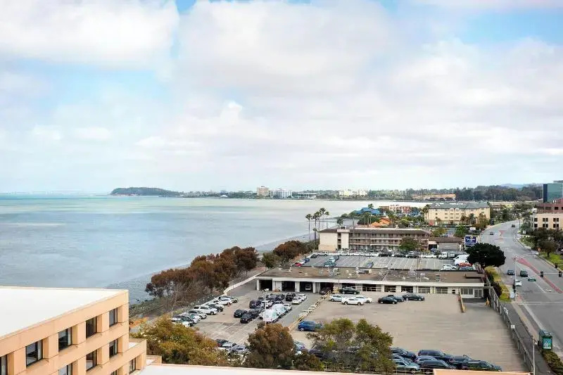 San Francisco Airport Marriott Waterfront - Chambres