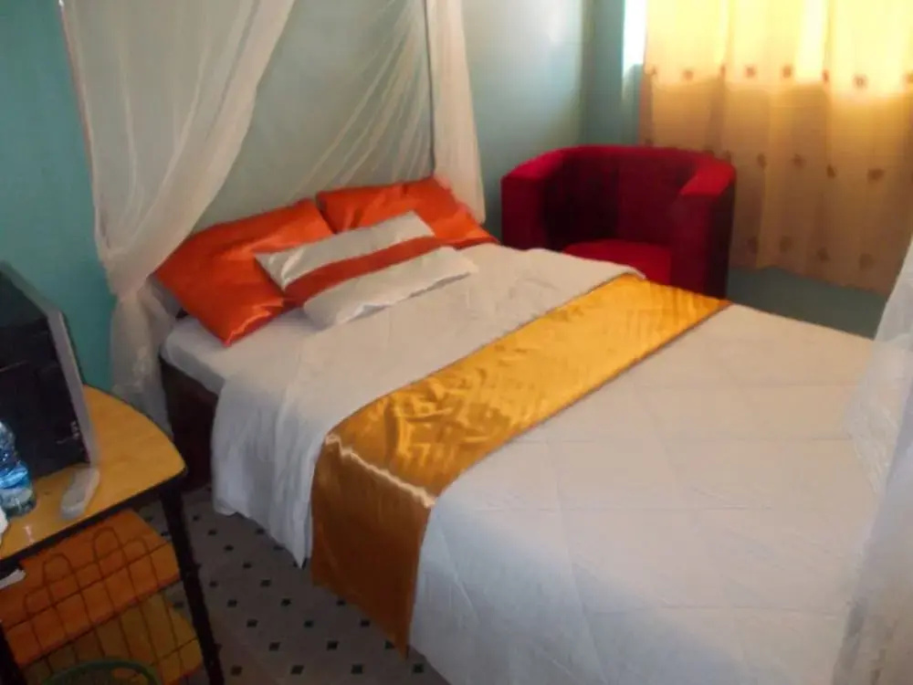 Hotel Rowcena