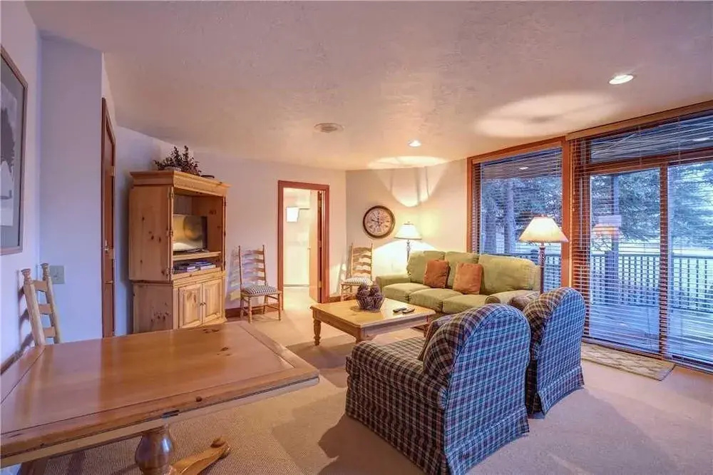 Pinnacle #1484 4 Bedroom Townhouse