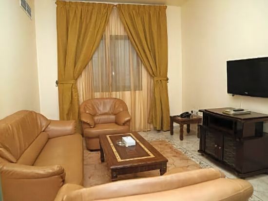 Safari Hotel Apartments