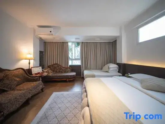 Standard Double Family room (twin beds)