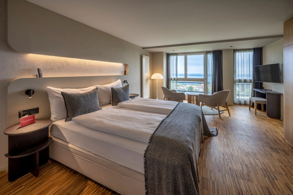 Superior room