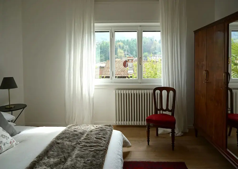 2 Bedrooms Apartment with balcony and with garden view