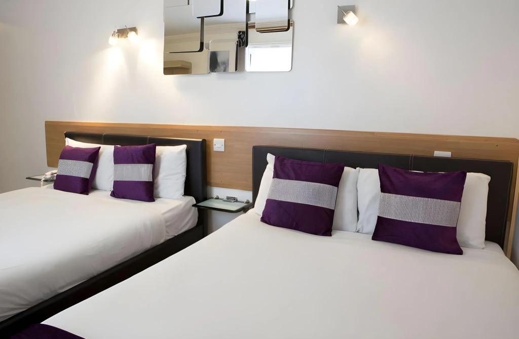 Отель Westpoint Hotel в Лондоне
