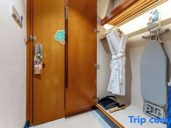 Howard Johnson Jinyi Hotel Chongqing - Chambres