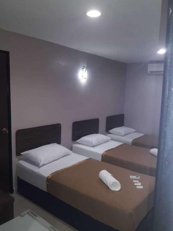 Island Time Motel