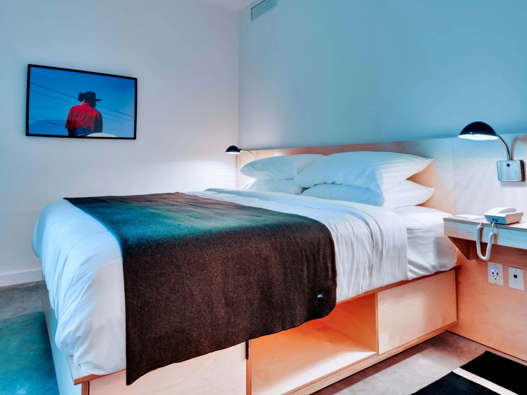 Standard Double room (full double bed)