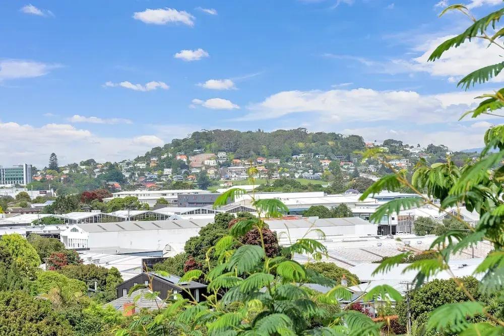 Kingsland Contemporary 2BR with Carpark