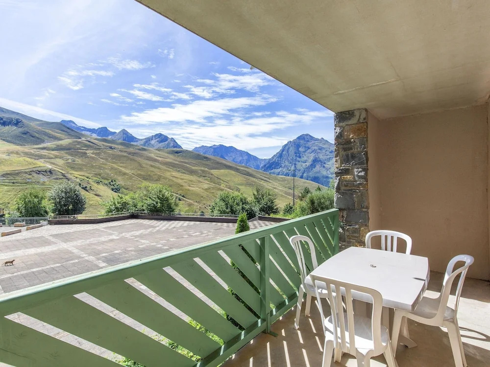 Afficher la photo 7 — Updated Studio for 4 With Indoor Pool