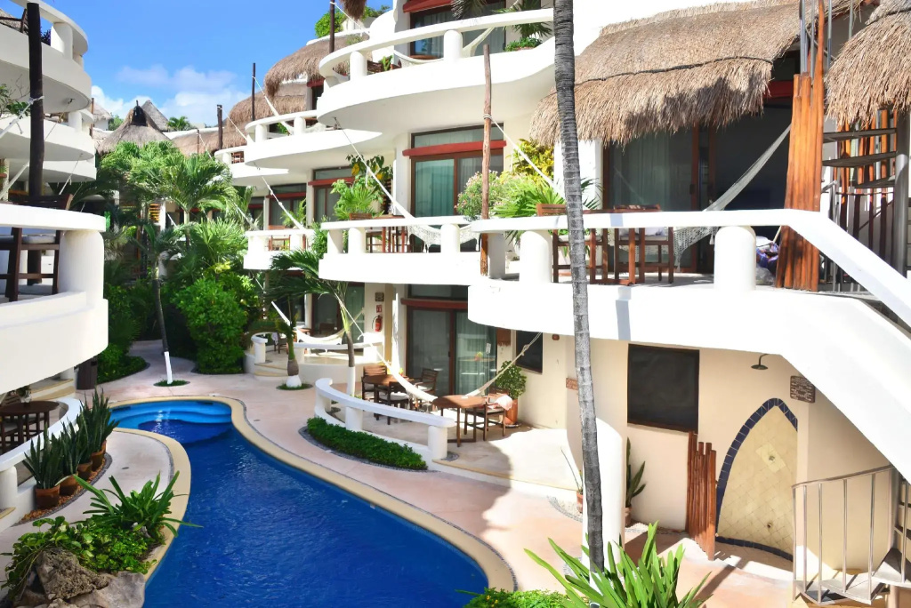 Playa Palms Beach Hotel - Général