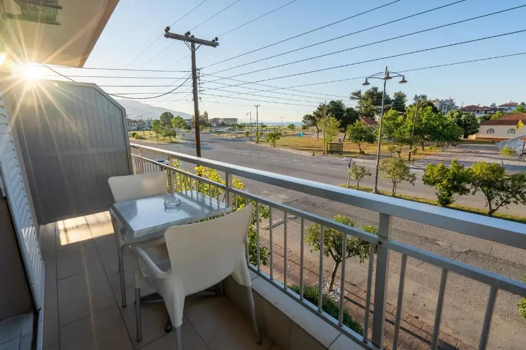 Balcony & Terrace