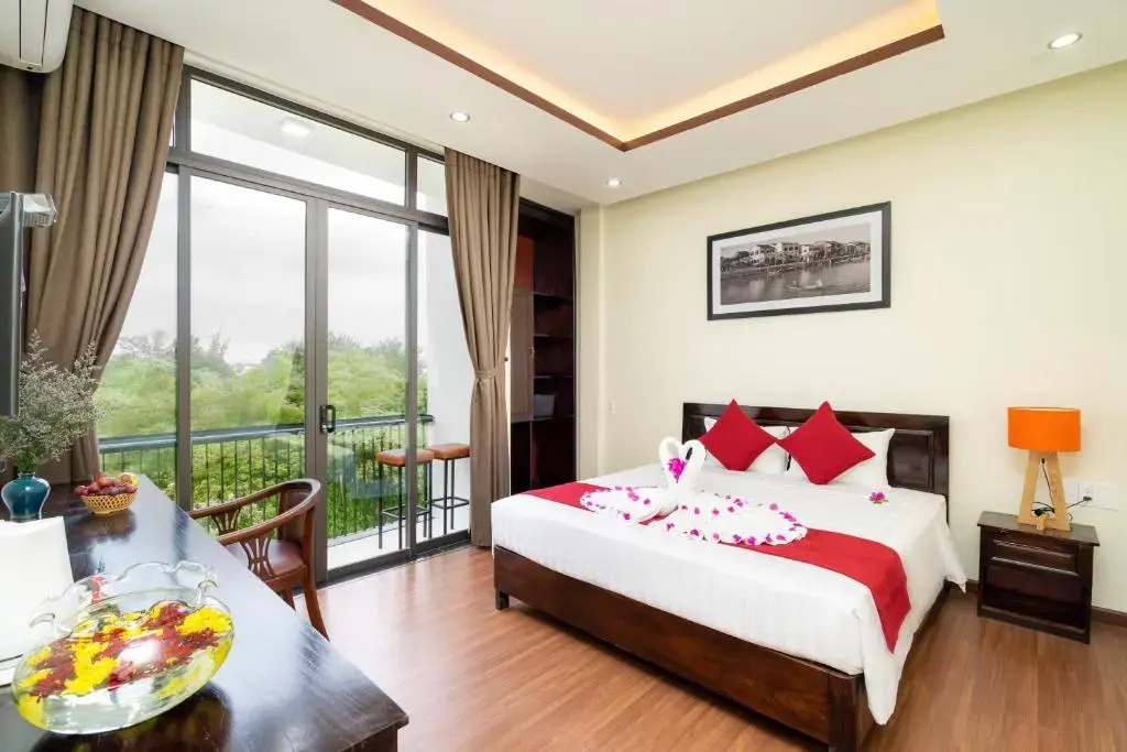 Deluxe Double room with balcony (full double bed)