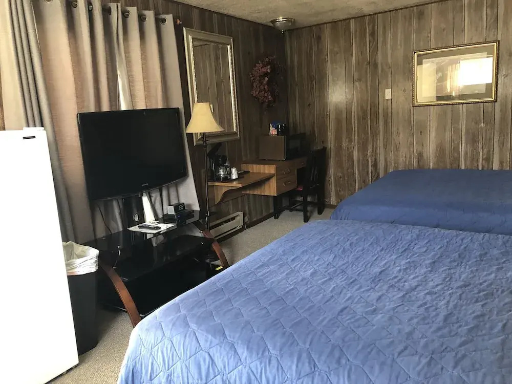 Economy room