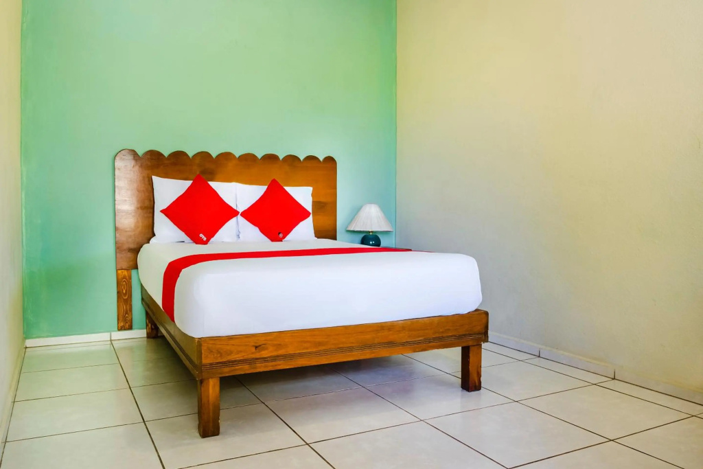 OYO Hotel Miramar, Loreto — 4