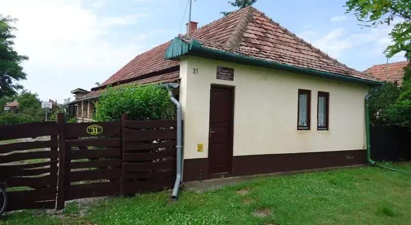 Laura Vendégház - фото 10