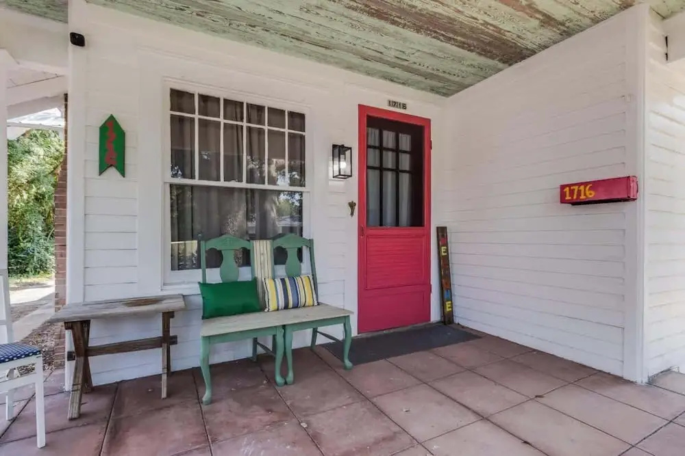 Miazza Cottage in Gulfport