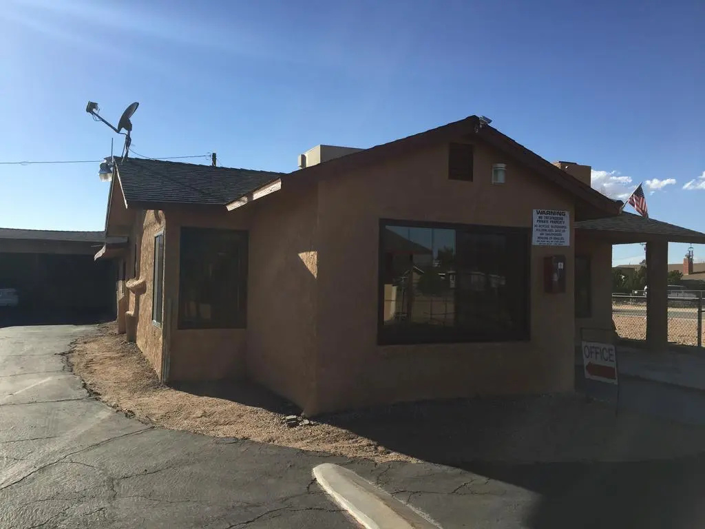 Black Horse Motel