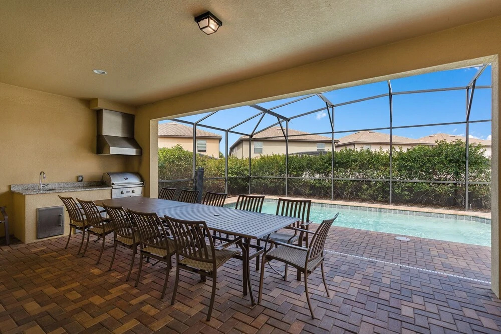 Lovely 9-bed House in Kissimmee With Pool & Spa