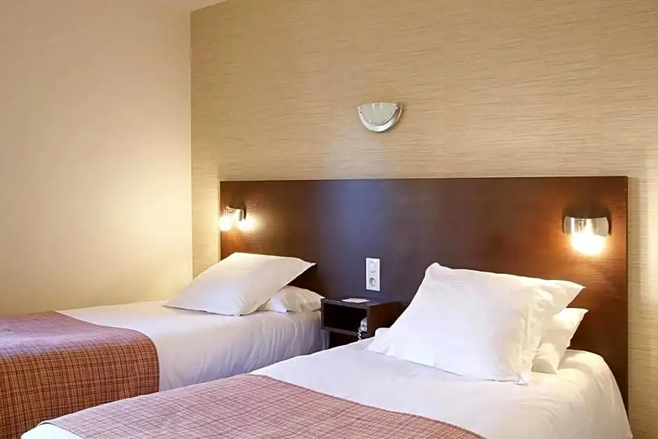 Logis Hôtel HAVVAH - Chambres