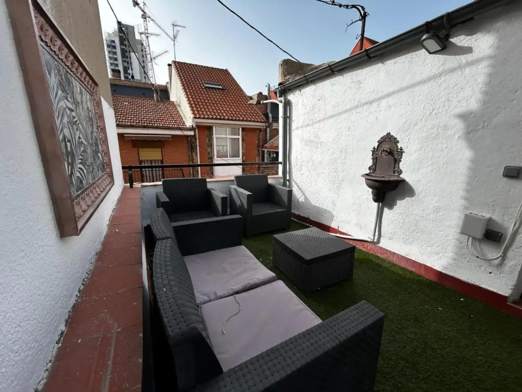 Apartamento con terraza céntrico moderno Nuevo