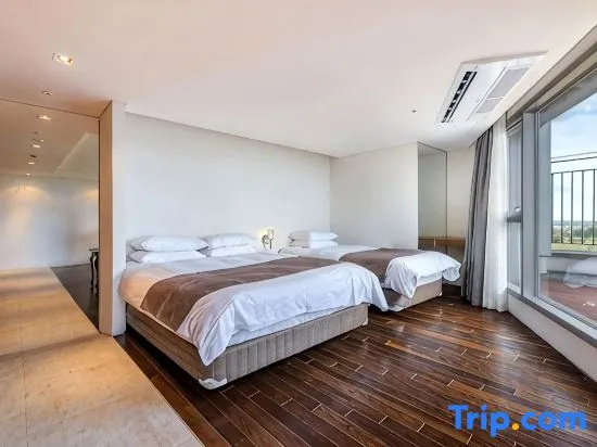 The Island Marina Resort - Chambres