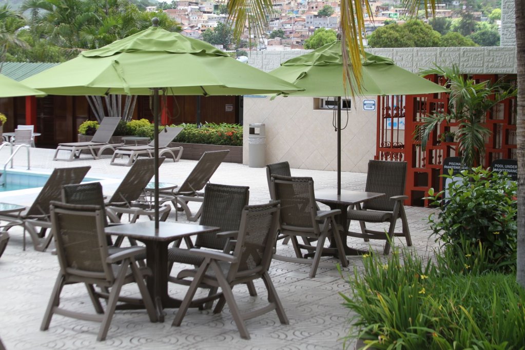 Hotel Honduras Maya image