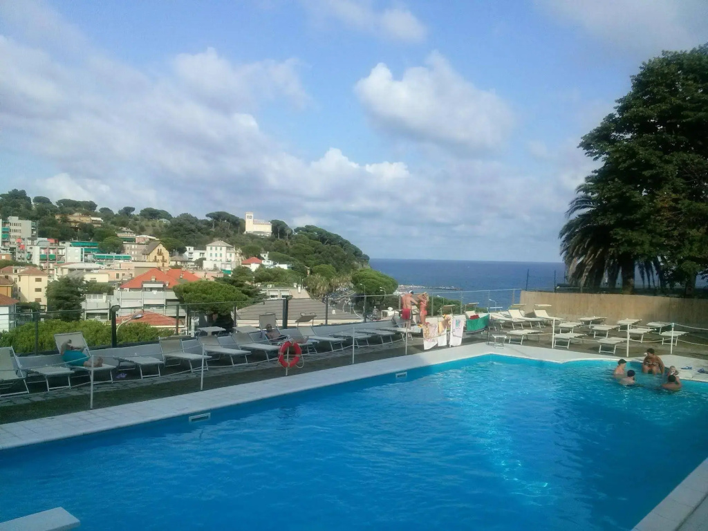 Hotel photo 8