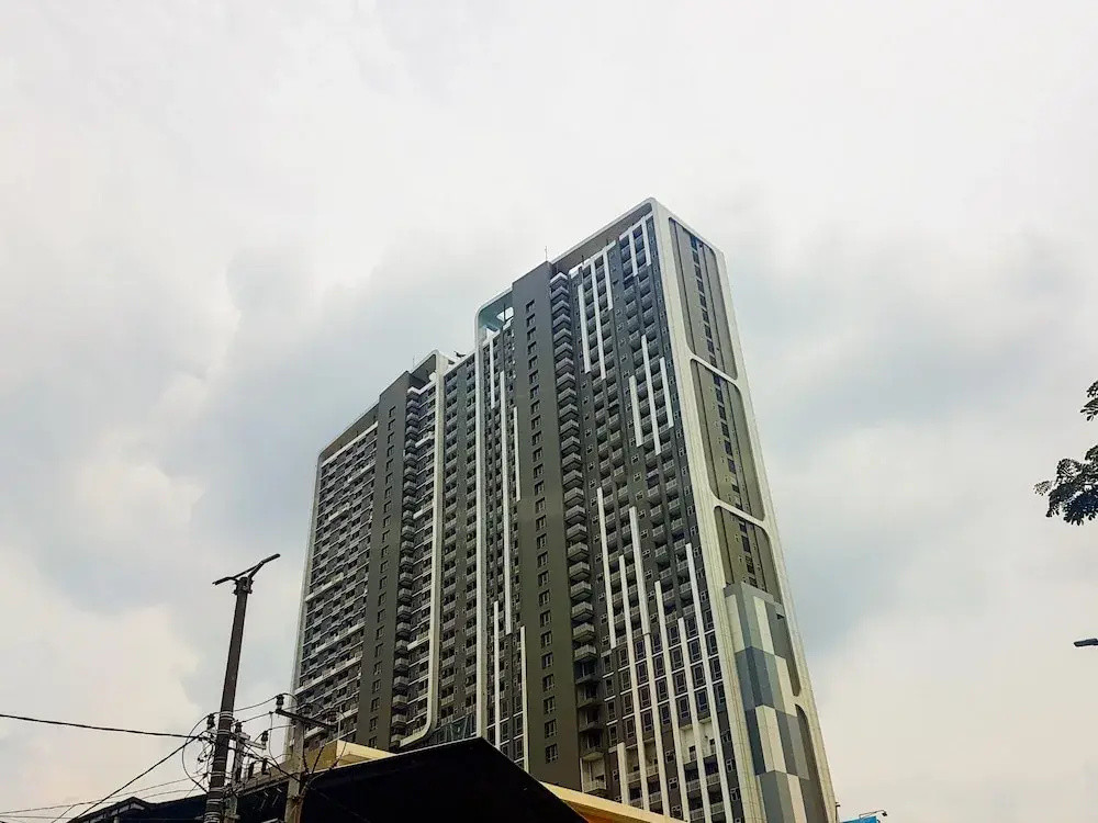 City View Studio at Springwood Residence