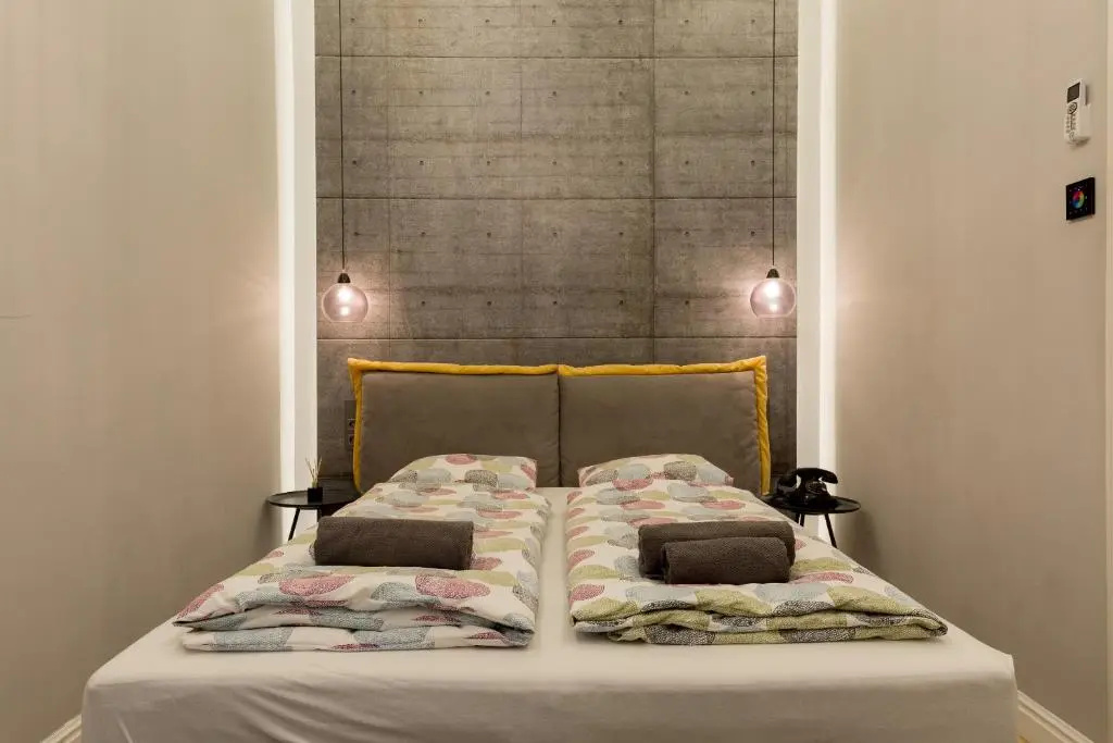 Luxury Twin 1-bedroom in Kazinczy street