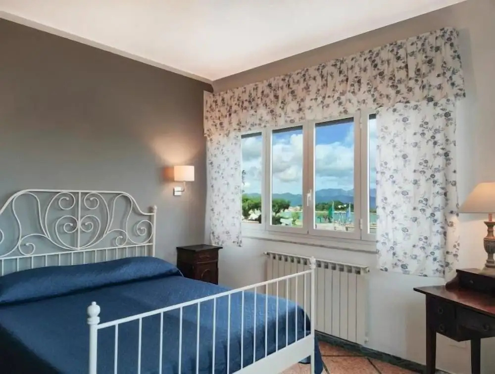 Standard Quadruple room with balcony and with sea view