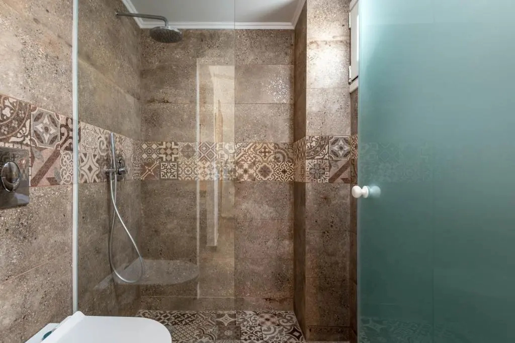 Standard Double room with pool view (full double bed)