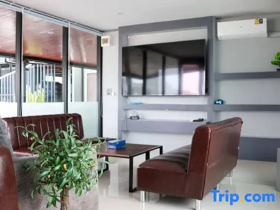 Superior Double room (full double bed)