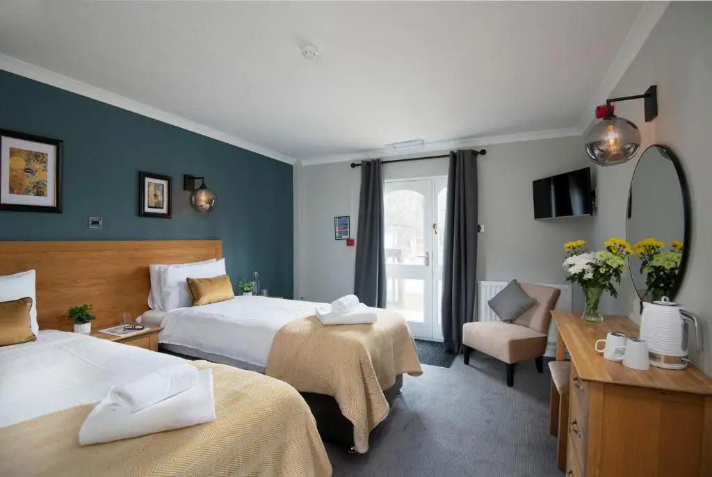 Standard Double room (twin beds)