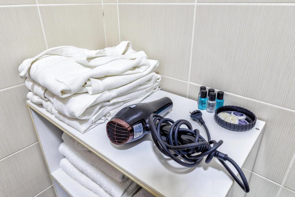 Двухместные апартаменты Standard с 2 комнатами двуспальная кровать в Квартирное бюро