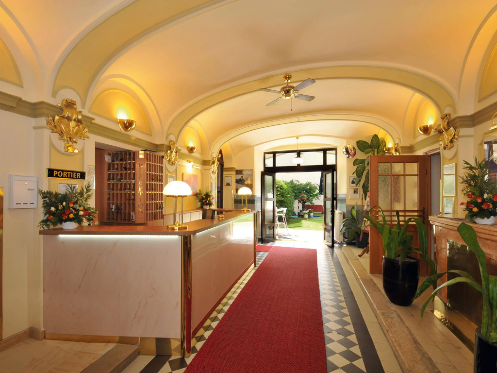 Hotel photo 2