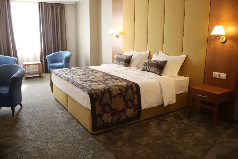 Golden Tulip Varna - Chambres