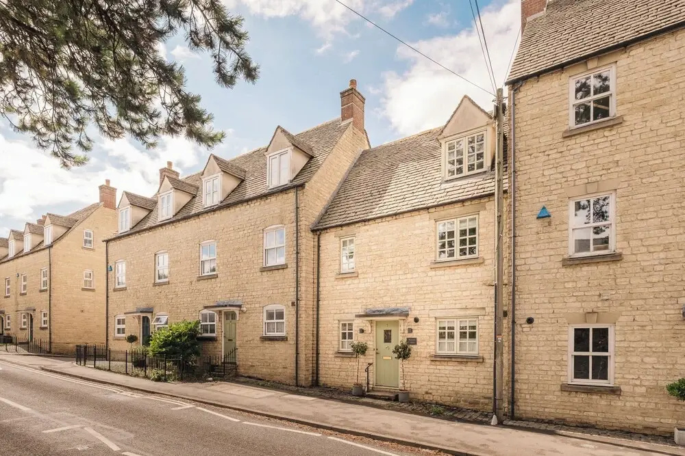 Beautiful 3 BD Home in Chipping Norton