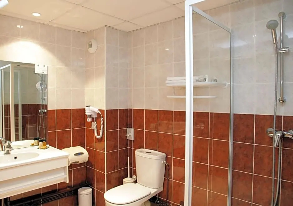 The Originals City, Hotel Paray-Le-Monial - Chambres