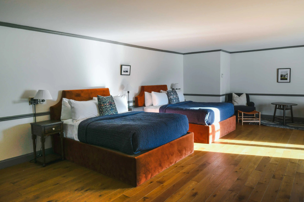 Standard Double room (full double bed)