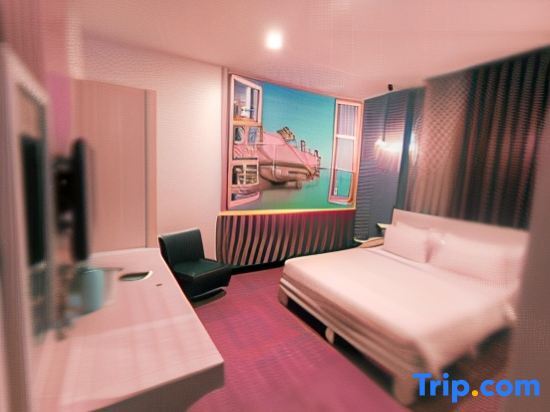 DE Hotel Phnom Penh by null