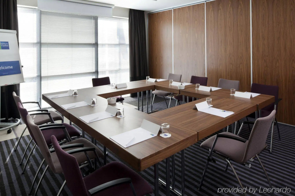 Holiday Inn Express Walsall M6J10 by IHG - Général