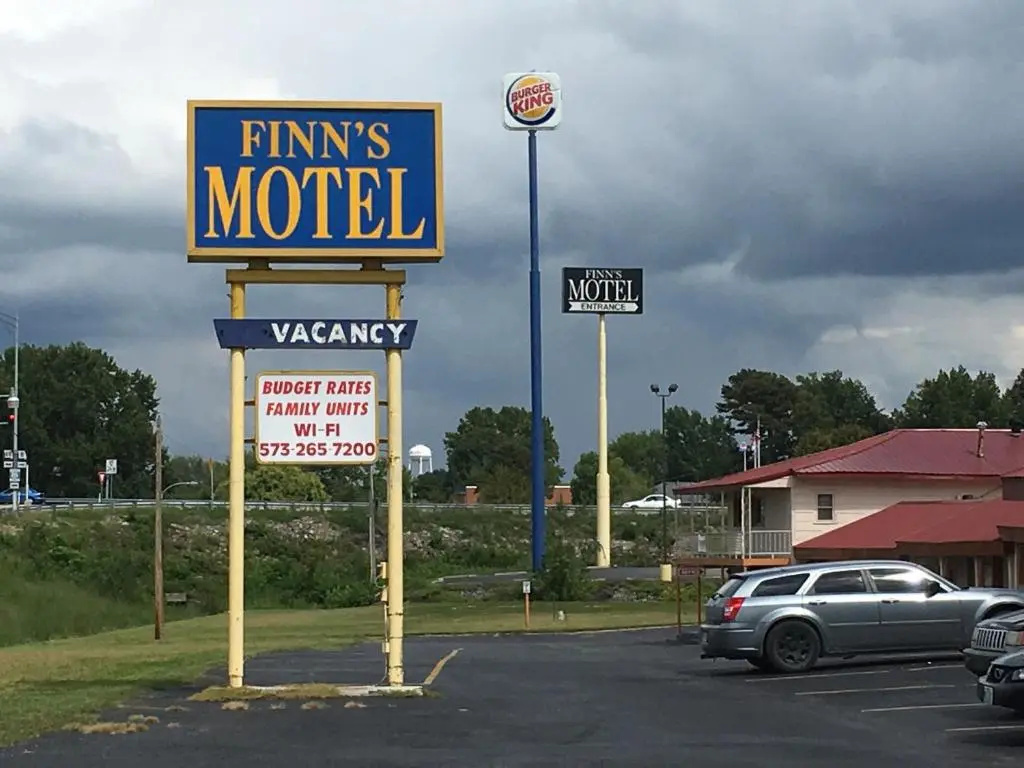 Finn's 66 Motel