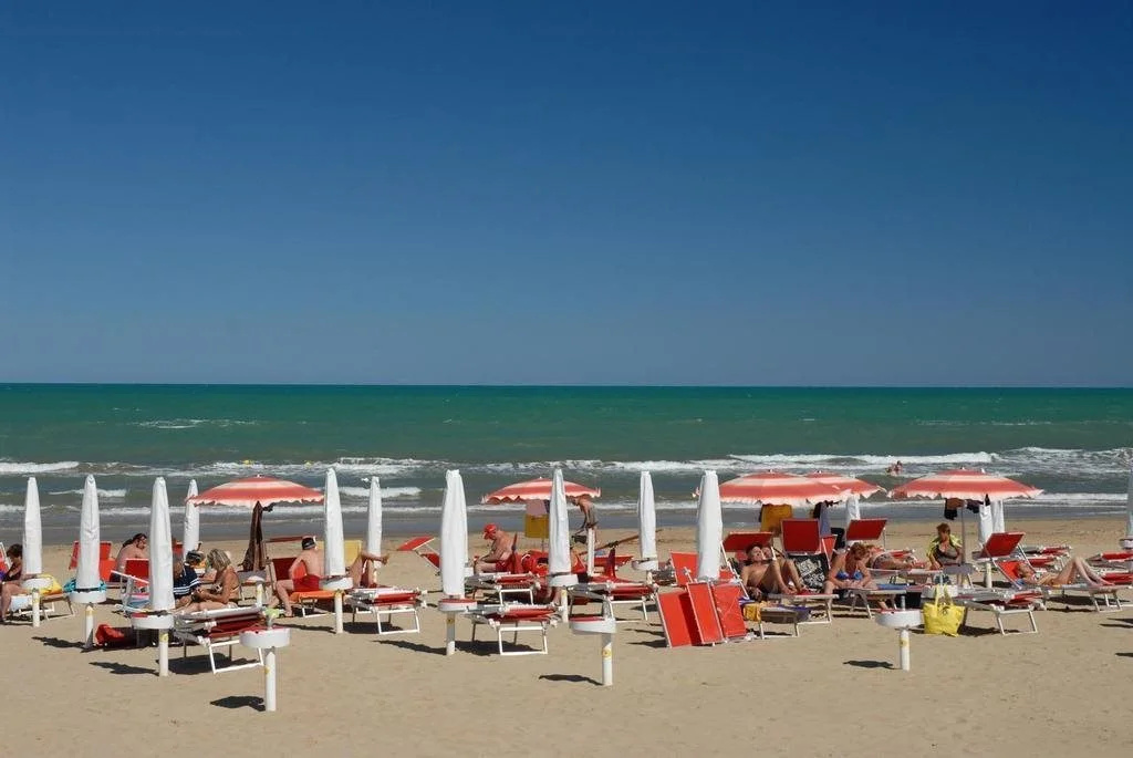Beach & Waterfront