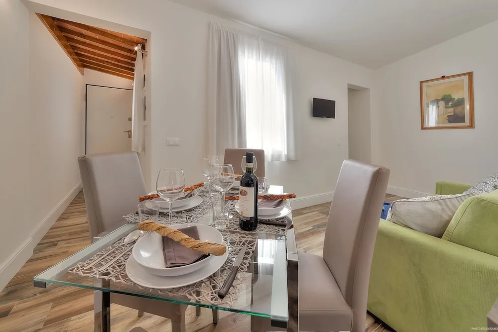 Guelfa 30 Suite with terrace in Florence