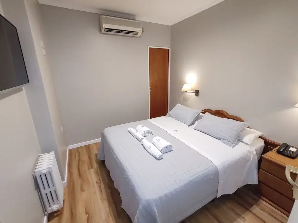Economy room