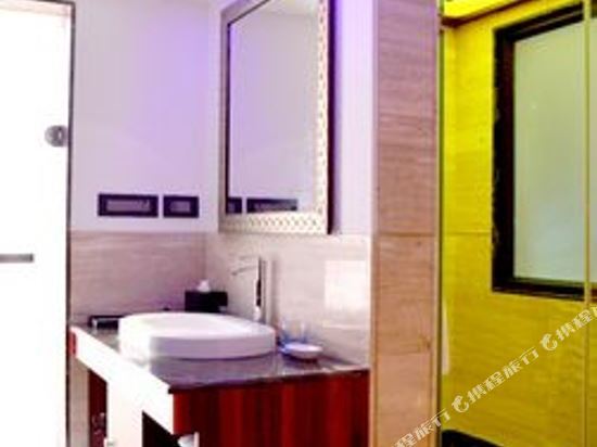 Planet Hollywood Goa Beach Resort