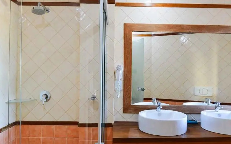 Iara Beach Hotel - Chambres
