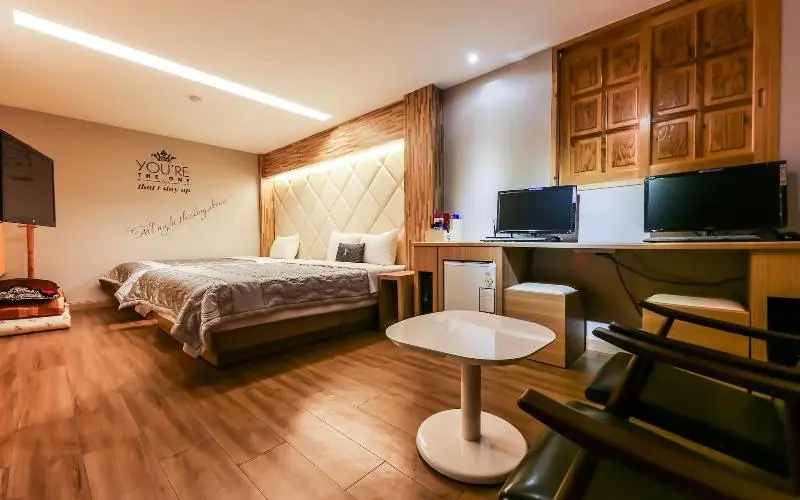 Hotel photo 28