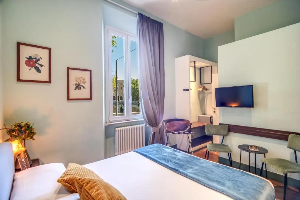 Comfort room