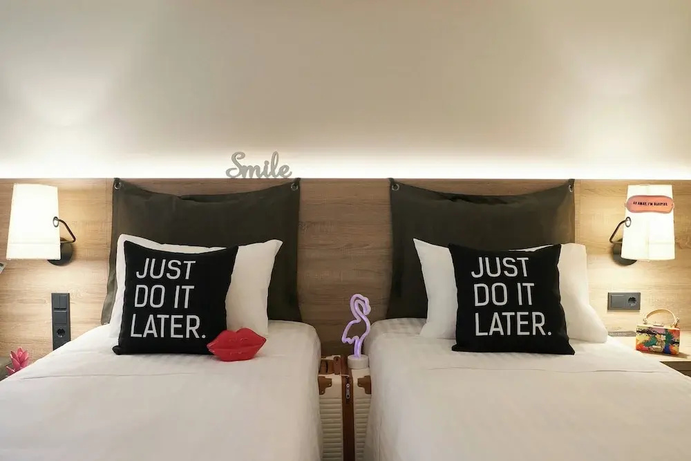 Standard Double room with balcony (twin beds)